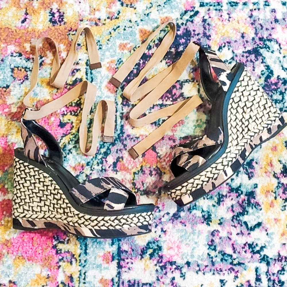 Vince Camoto Lace Up Espadrille Pharrah Platform Heels
